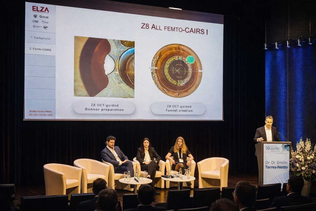 Dr. Emilio Torres-Netto no palco do KKL Lucerne durante a SAoO 2026.